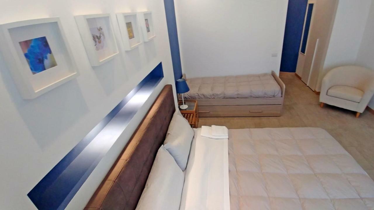B&B Villa Monterosa Con Piscina Castronno Ngoại thất bức ảnh